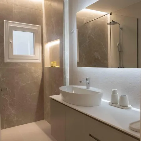 Zise Luxury Corfu (city)